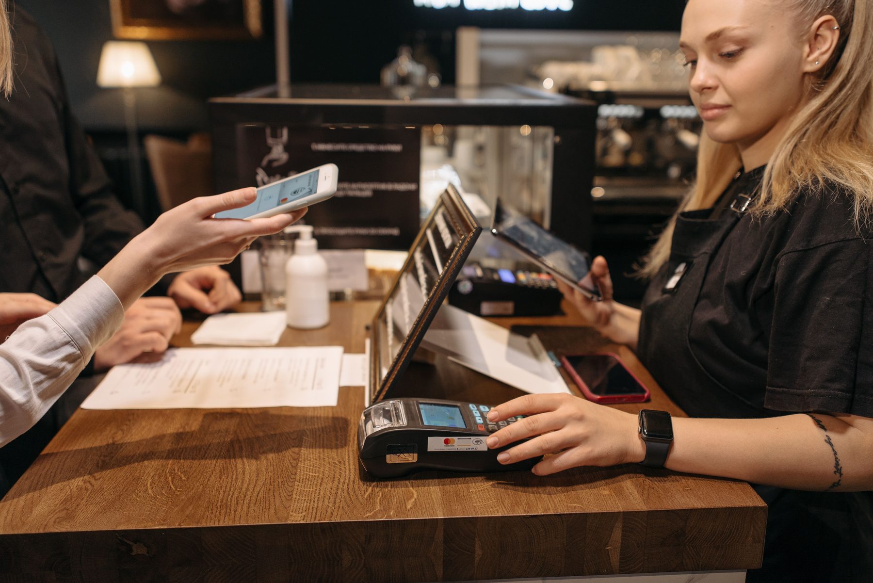 Restaurant payment counter and card terminal